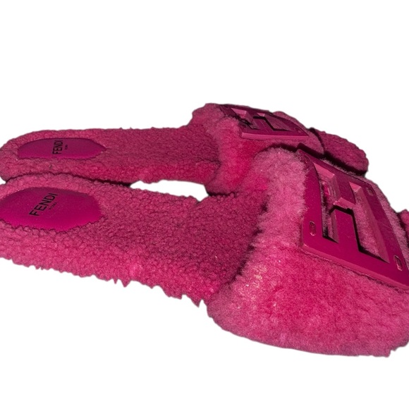 FENDI Shearling FF Baguette Slide Sandals shoes US 9 - Picture 2 of 6
